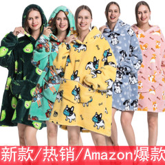 新型の怠け者のパジャマの女性の保温服の舒綿の絨毯の抱擁式の帽子のシャツのtvメーカーの防寒服