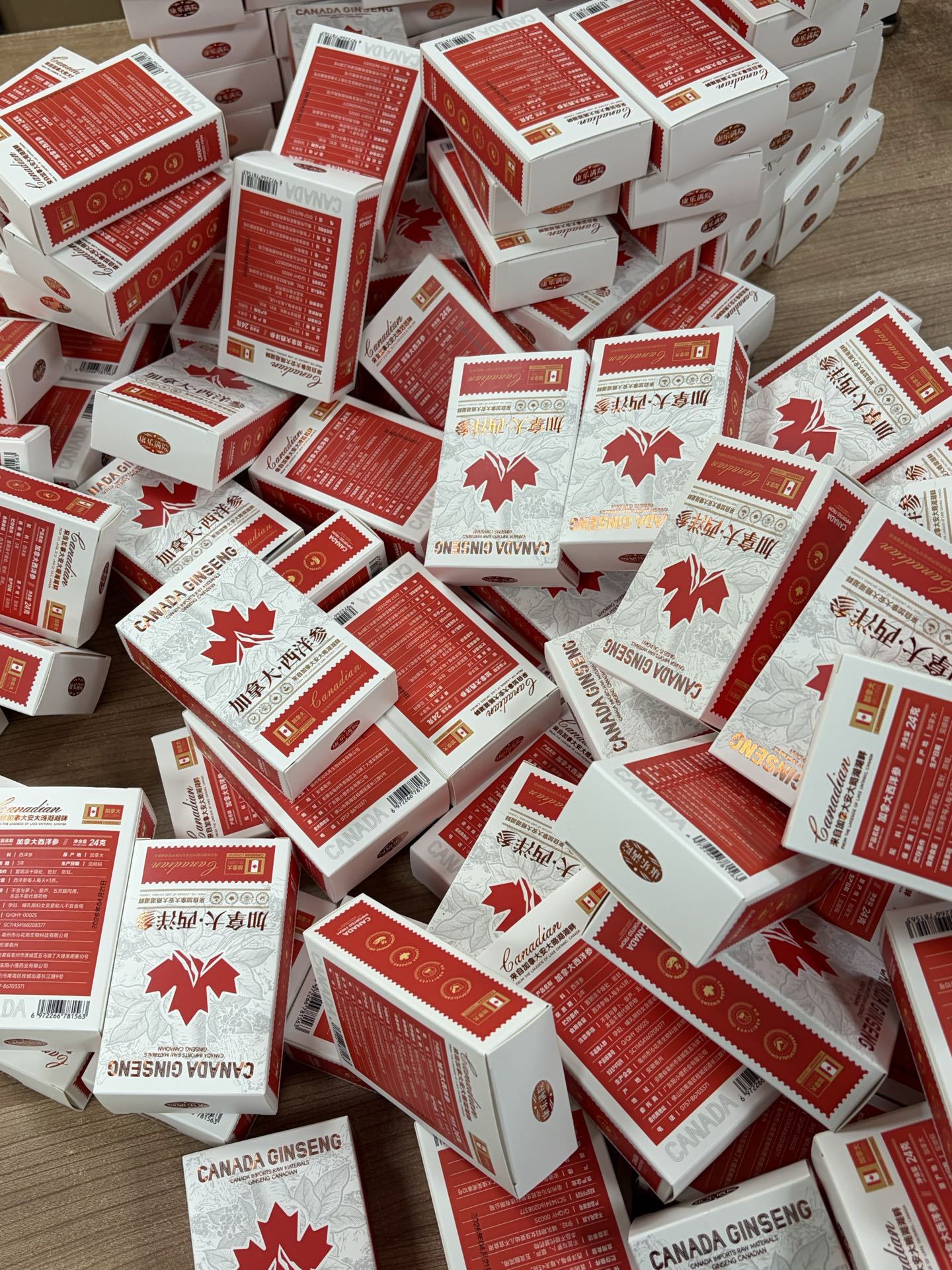 Canadian American Ginseng Powder Xiyangshen 24g Box Ready to Eat Herbal Supplement in use