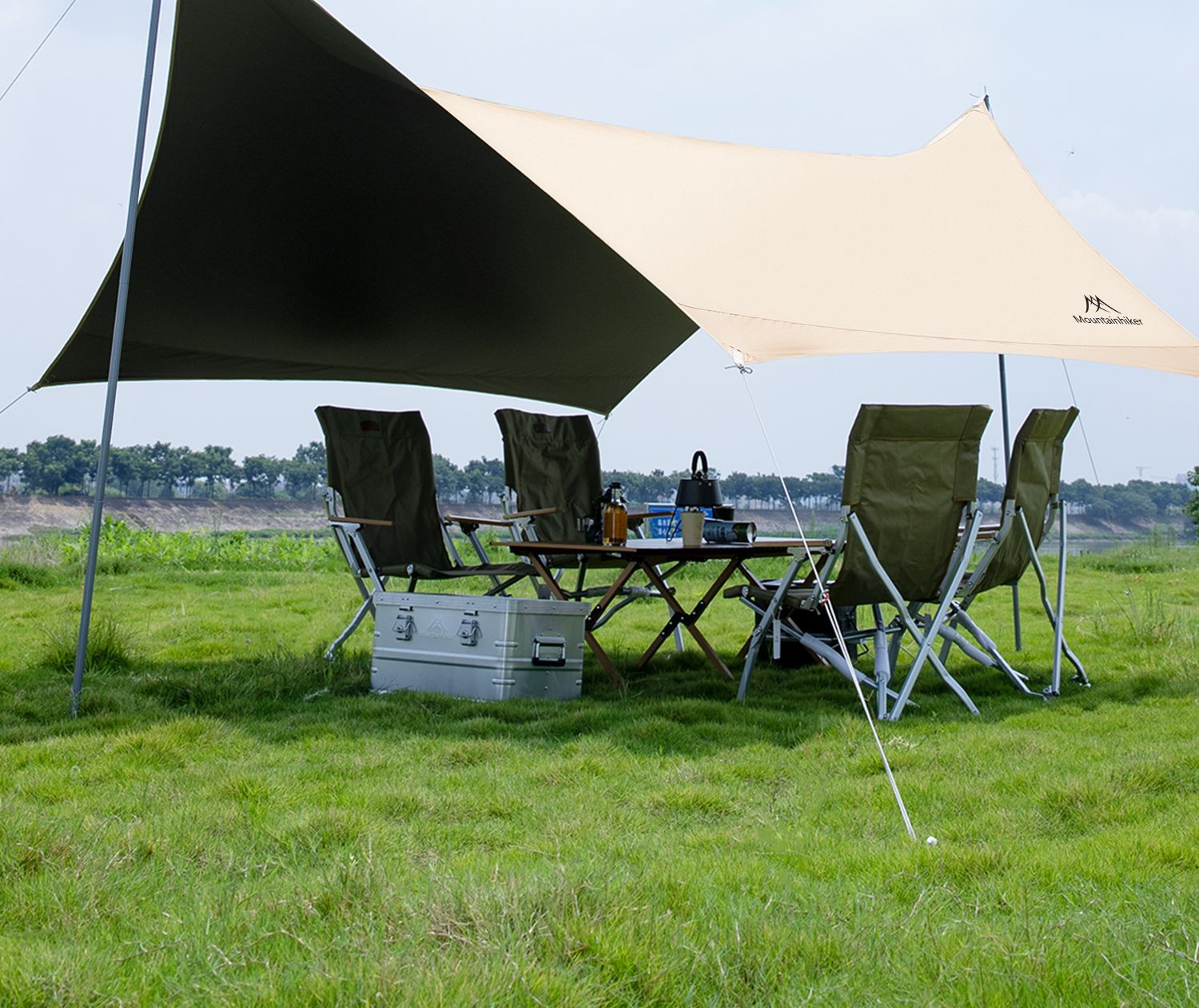 Mountain Guest's New Titanium Black Plastic Canopy Camping Style Outdoor Portable Outdoor Canopy Is Wind-Proof, Rain-Proof and Uv-Proof