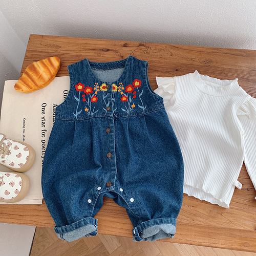 Baby jumpsuit 0-2 years old spring sleeveless denim romper for baby girls 0-2 years old Korean style embroidered romper ML809