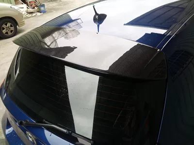 Fixed wind wing E87 MT carbon fiber large