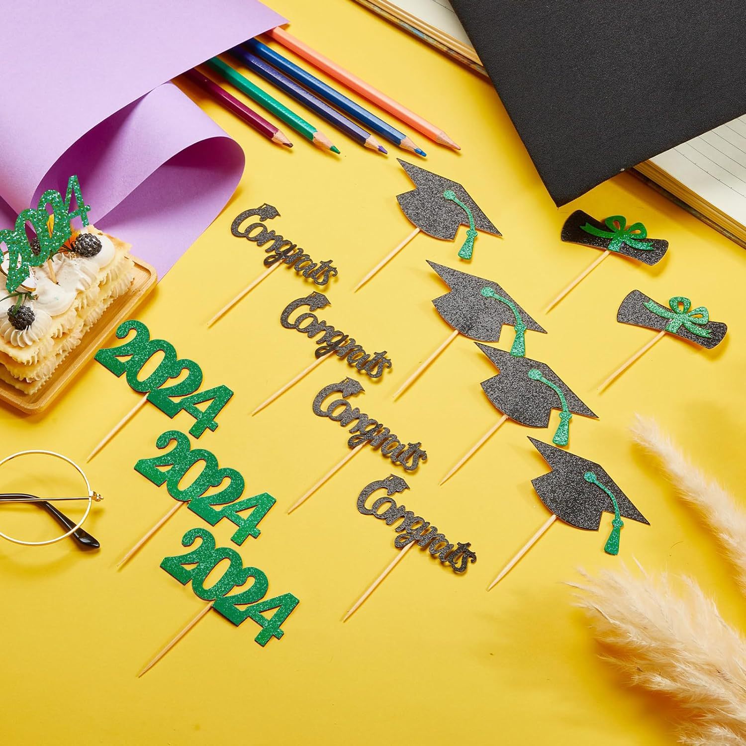2024 graduación tema papel taza pastel tarjeta inserción Decoración Accesorios escuela ceremonia amigos fiesta no fácil de ser deformado transfronteriza