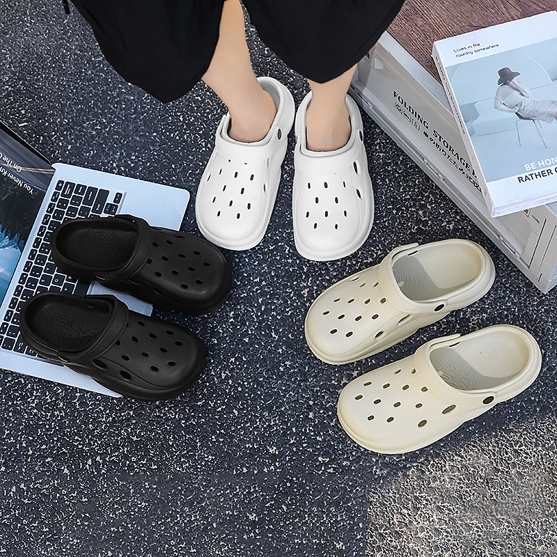 Zapatos con agujeros para hombres en verano, pantuflas semi-Baotou, zapatos de jardín para mujeres, sandalias y pantuflas de plataforma, zapatos de playa antideslizantes para parejas