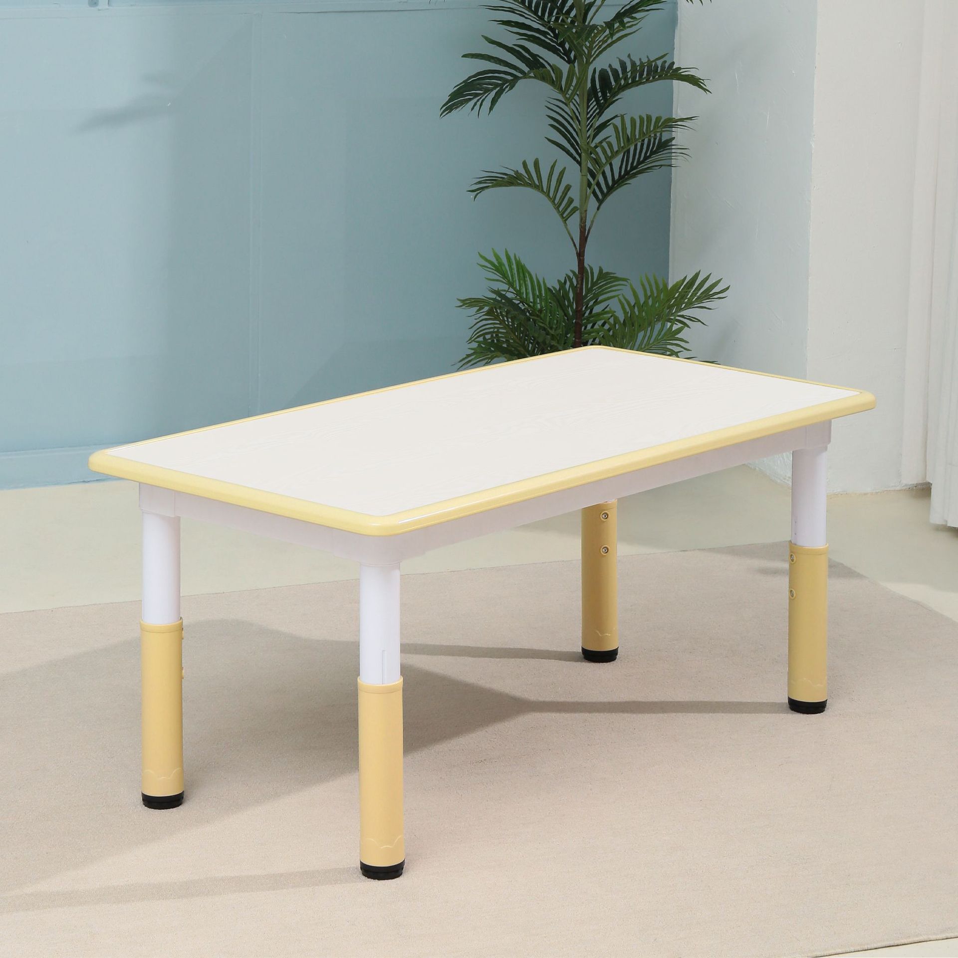 화이트보드 노란색 싱글 테이블