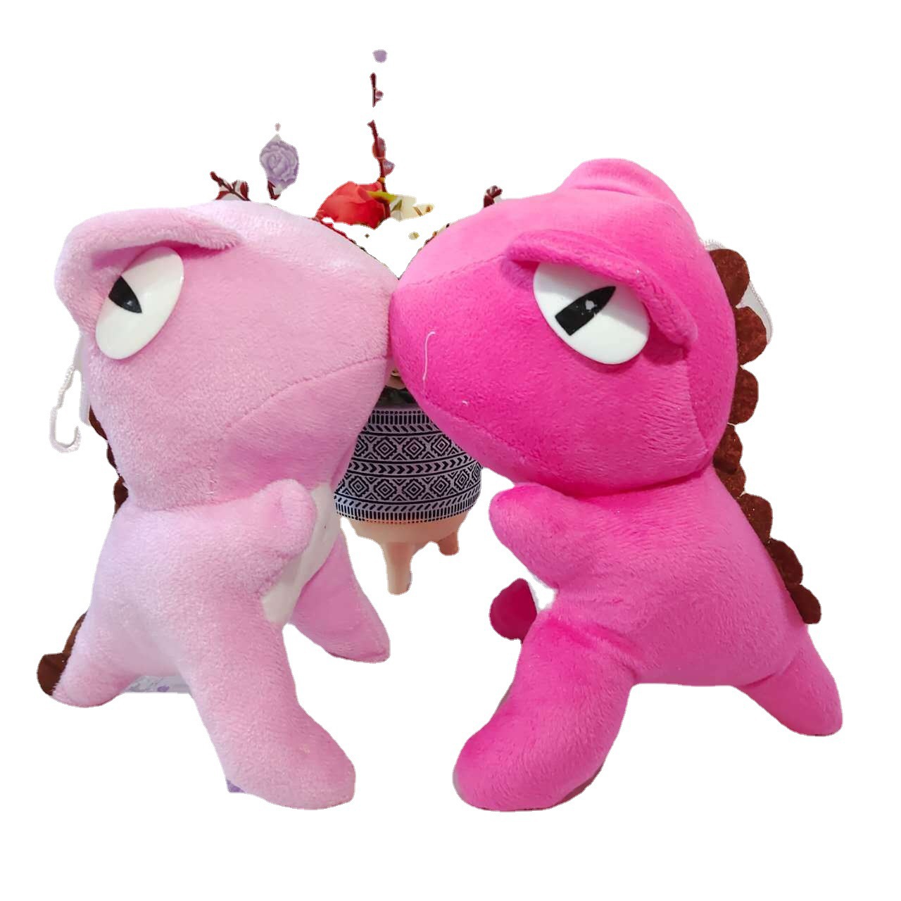 Una gran cantidad de juguetes de peluche de gran descuento, bodas de la compañía, actividades de juegos, todo tipo de muñecas de agarración