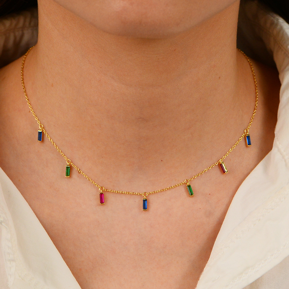 S925 plata esterlina geométrica pequeño arco iris cuadrado ZIRCON colgante collar femenino europeo y americano ins viento frío apilados clavícula cadena