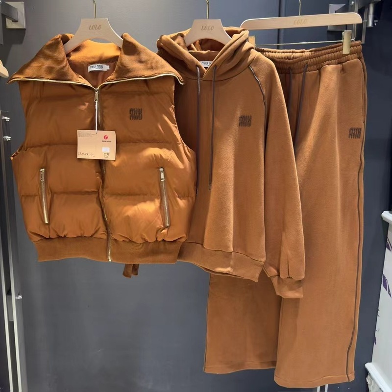 mm 设计师三件套棉服马甲卫衣加绒加厚保暖棉套装搭配马甲三件套|undefined