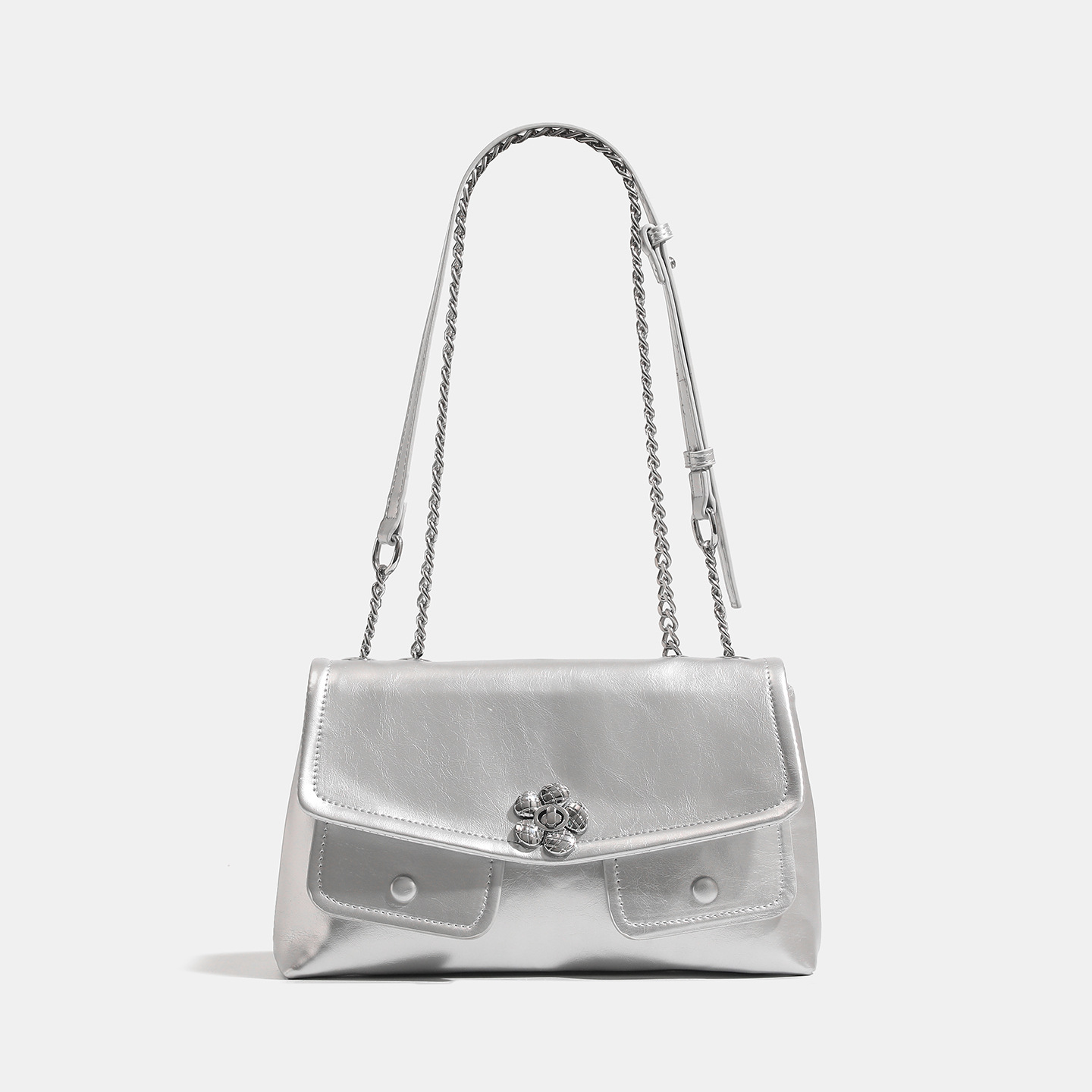 Trendy dames schoudertas met ketting en bloemvormige sluiting_voghion.com