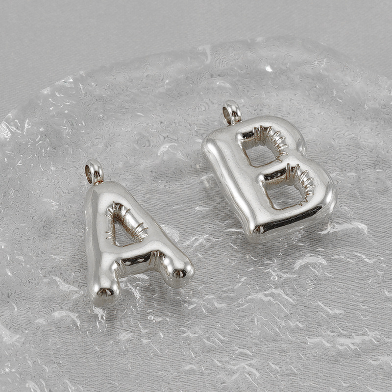 Letter Pattern 1 Piece Stainless Steel Letter Pendant