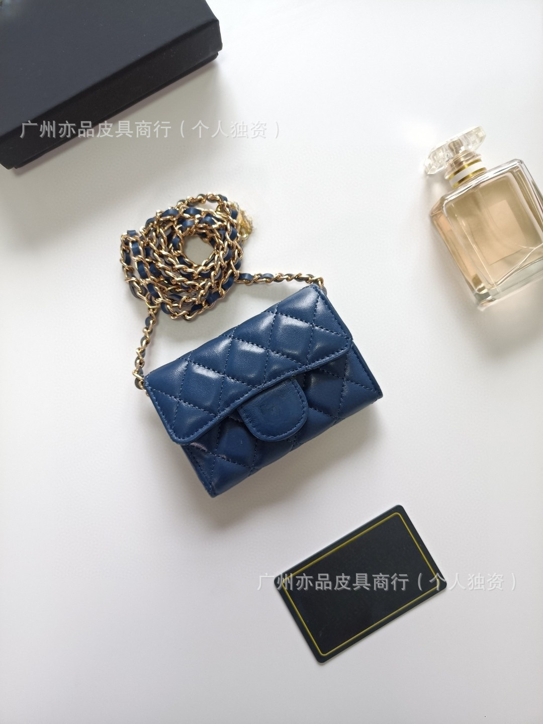 羊皮蓝色 / 11.3*7.5*2.1