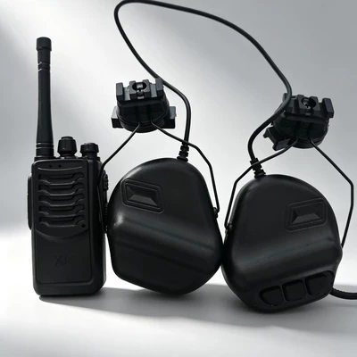 Tactical FAST helmet IPSC special forces outdoor CS communication helmet-style head-mounted Bluetooth headset helmet (Motorcycle Helmet Headset)