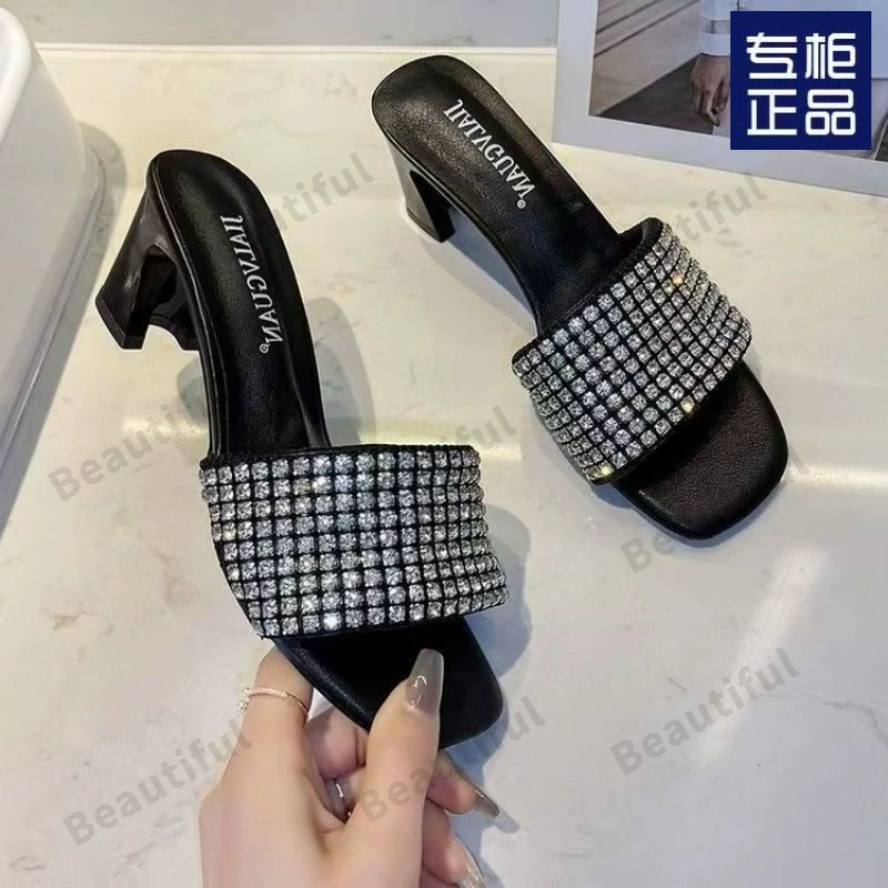 Женские летние босоножки 2025 года, новые модные французские босоножки на толстом высоком каблуке, с красивым дизайном, украшенные стразами.