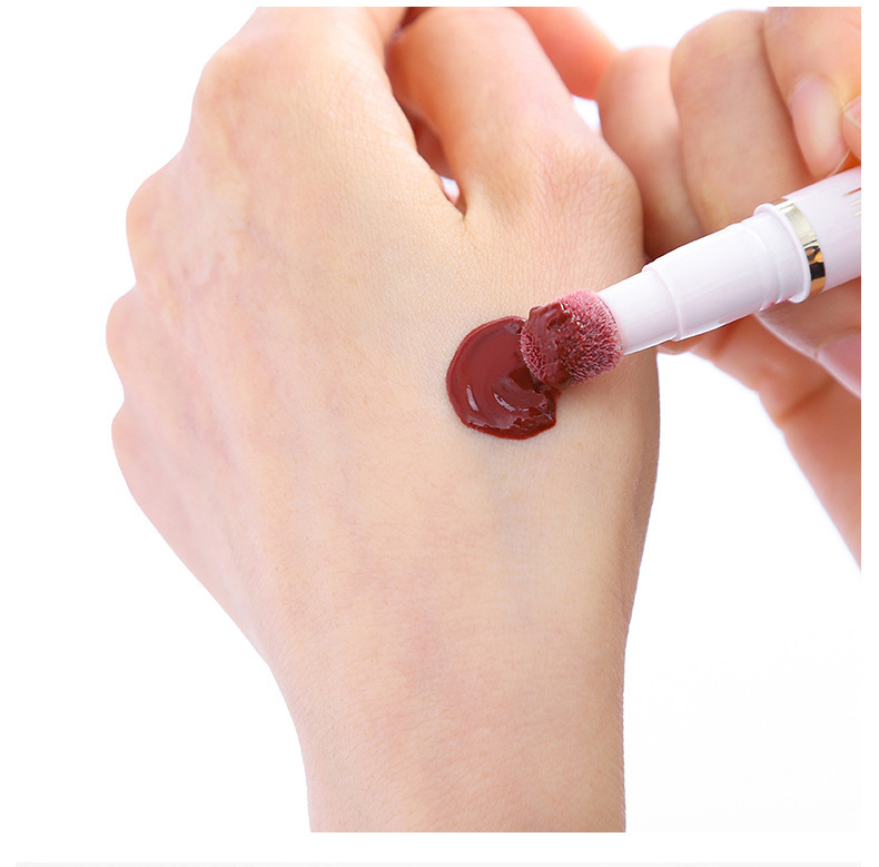 Rossetto opaco vellutato impermeabile a lunga durata per labbra_voghion.com