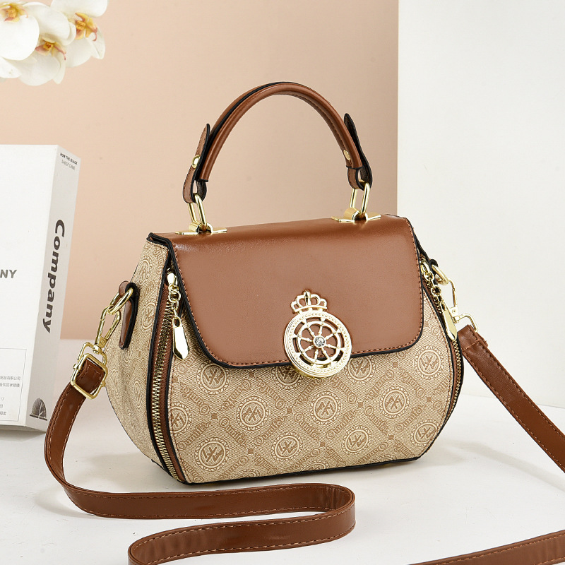 Regalo de hombro nuevo bolso de mujer de gran capacidad 2025 fábrica de comercio exterior de moda bolso de hombro universal