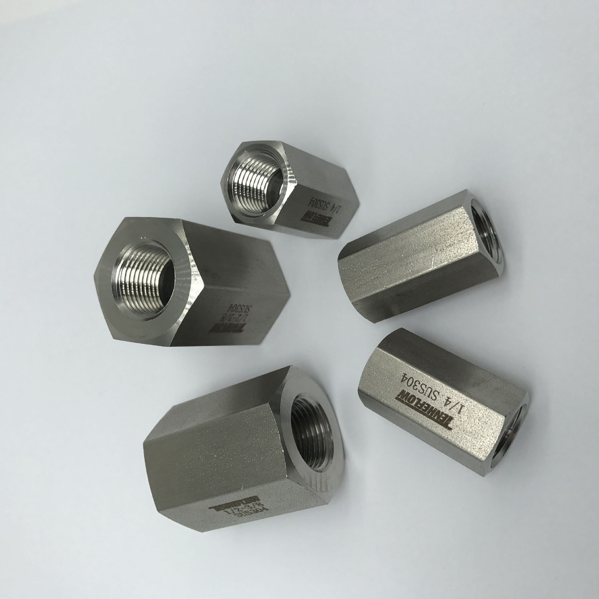 TENHEFLOW不锈钢加厚卡套式直通由任接头CU8公制外径8mm