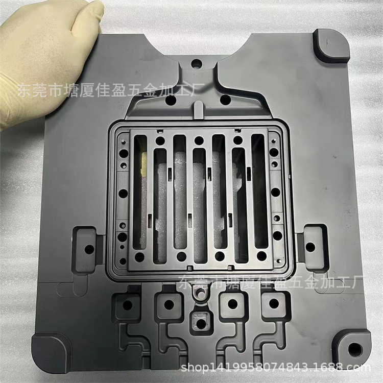 同发专业加工模具表面电镀铬模具抛光承接各种塑胶模刁钻复杂模具