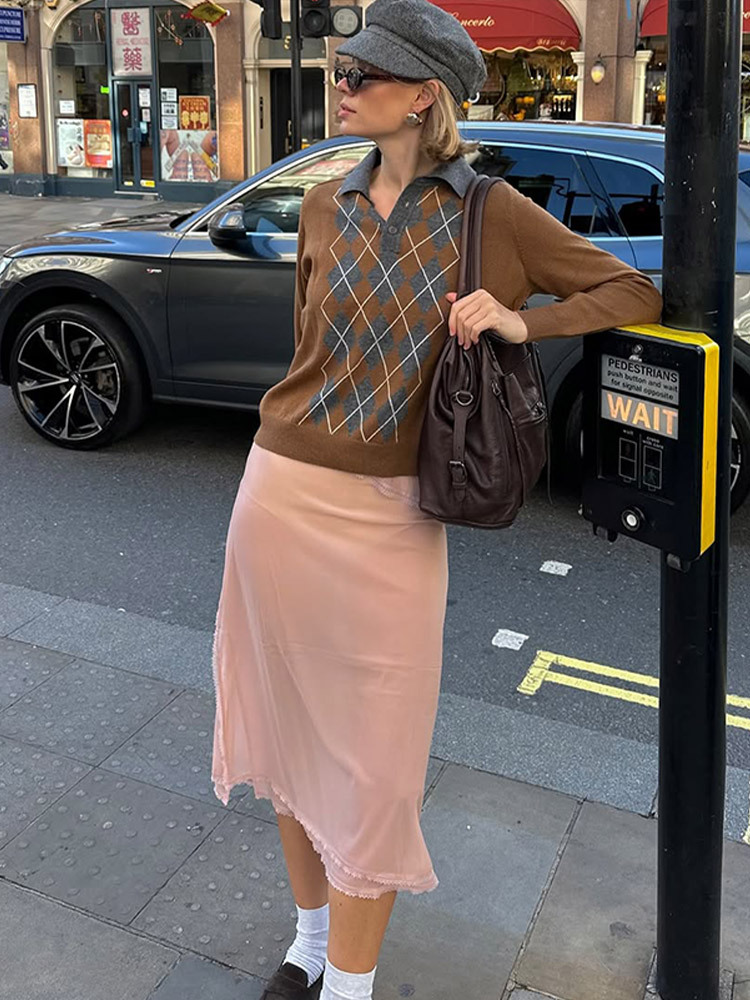 Diseño de moda color de choque corto impresión jersey jersey suéter de cabeza para mujeres 2025 otoño nuevo estilo transfronterizo europeo y americano