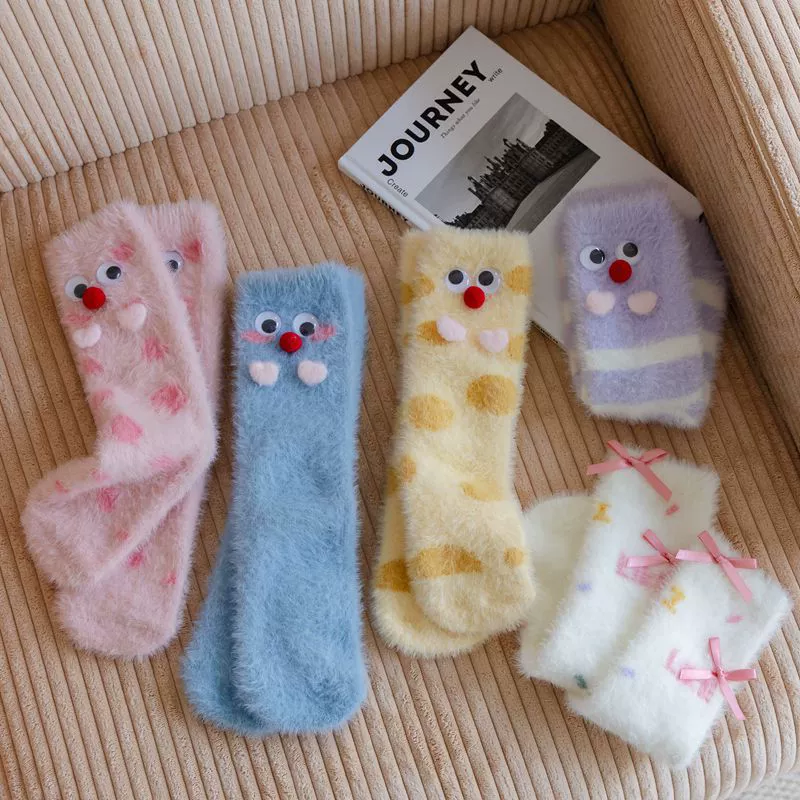 Вельветовые модные трёхмерные мультяшные колготки, для импорта, увеличенная толщина, средняя длина, оптом