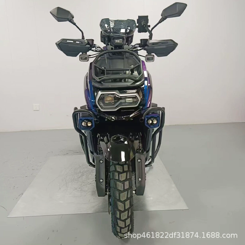 Танк третьего поколения 150cc для взрослых на бензиновом двигателе, двухколесный мотоцикл, двухместный с ассистентом