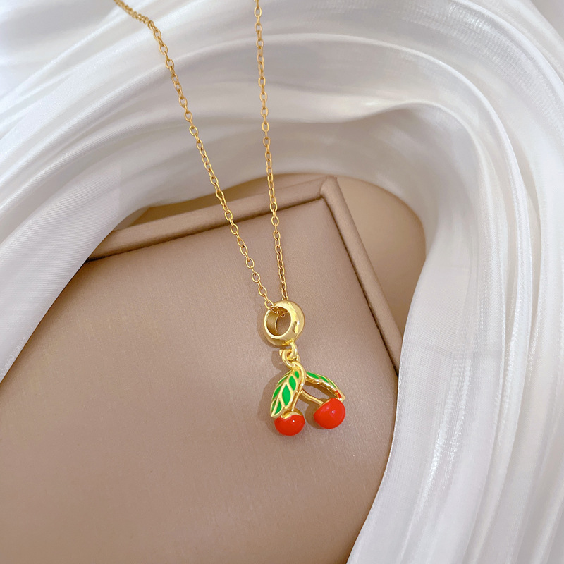 Gorgeous Green Leaf Cherry Pendant Necklace In Titanium Steel_voghion.com