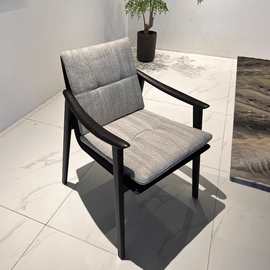 意式极简白蜡木餐椅设计师布艺椅子别墅样板间北欧有扶手实木书椅