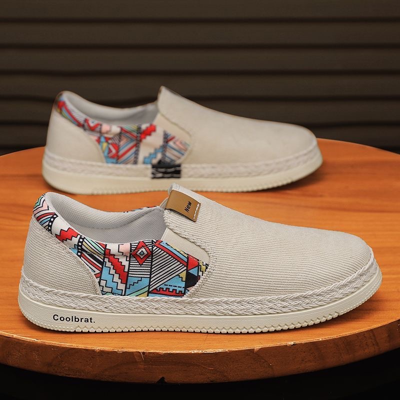 Zapatos de hombre de un pie verano 2024 nuevos zapatos de lona transpirables zapatos de trabajo casuales de hombre zapatos de tendencia universal