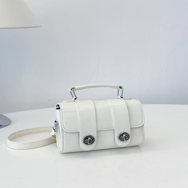 Bolso pequeño bandolera para mujer 2024 nuevo estilo de verano de alta calidad, estilo de nicho portátil para mujer, estilo explosivo con falda, bolso de mensajero