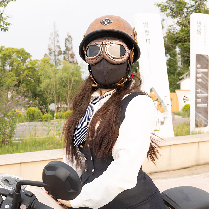 3C Alemania Segunda Guerra Mundial Casco de acero retro Casco de cuero Verano Retro Harley Medio casco Casco de motocicleta semi-cubierto Hombre