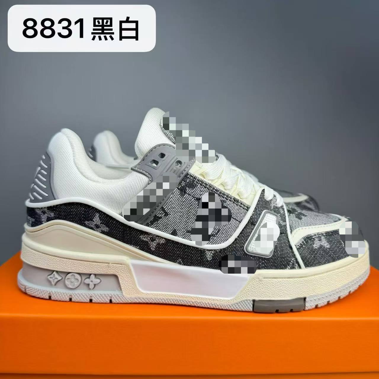 8831 Blanco y negro-2