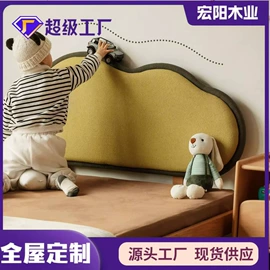 实木床;餐椅;餐桌