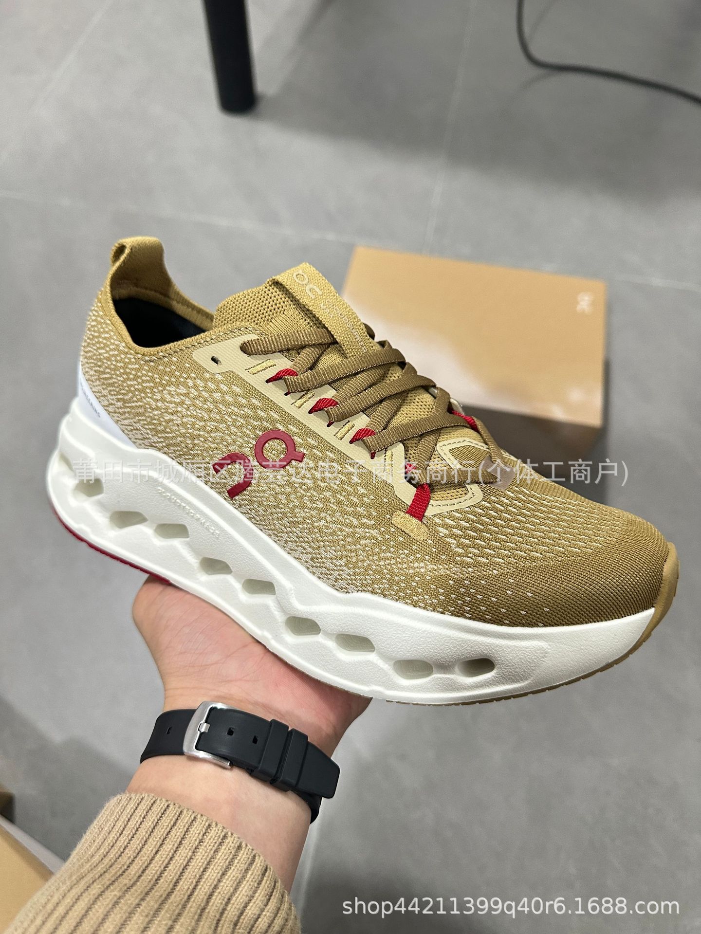 Fábrica de zapatos Putian Onn Run Cloudsurfer Max cómodos y transpirables zapatos deportivos casuales para hombres y mujeres