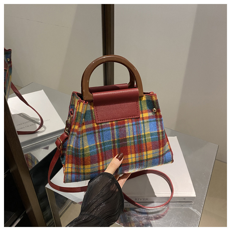 Bolso de mano para mujer nuevo bolso de concha de moda coreana 2024 otoño nicho alto sensor de paso a cuadros bandolera
