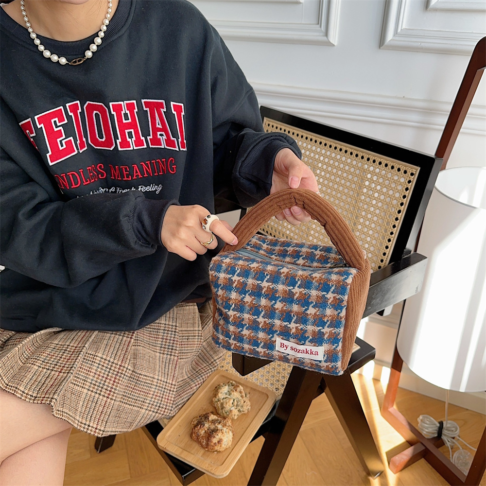 31194 Autumn and Winter new thousand-bird check woolen handbag, new hand-held bag, portable shopping hand-held bag undefined