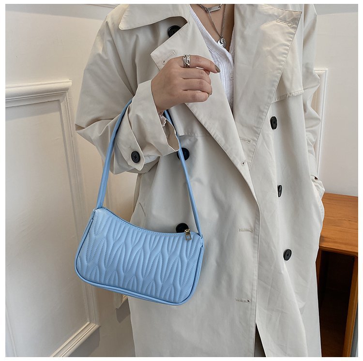 Solid Color Pattern All Seasons Season Women's Gender Women's Small PU Solid Color Elegant Classic Style Streetwear Sewing Thread Square Zipper Underarm Bag