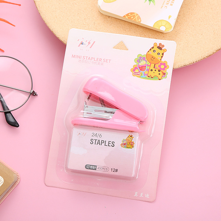 Grapadora de color Morandi grapadora de Oficina Creativa traje mini grapadora N ° 12 Grapadora con extractor de uñas