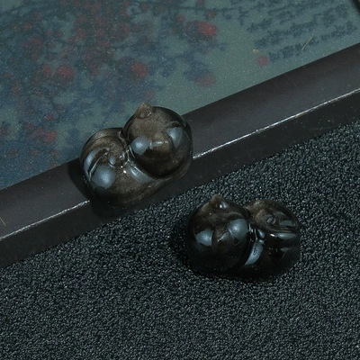 Zərgərlik ara hissələri – Natural Silver Obsidian Small Carving - 21-papa-cat