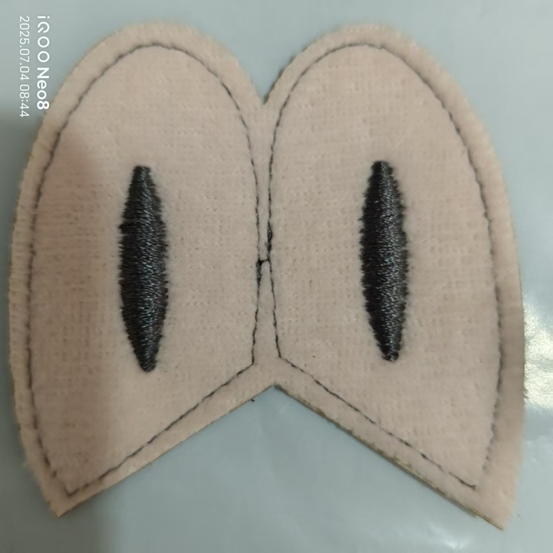 絶妙なバブルマートぬいぐるみスタイルの刺繍耳コンピュータ刺繍布ステッカーアクセサリー工場直接承認供給|undefined