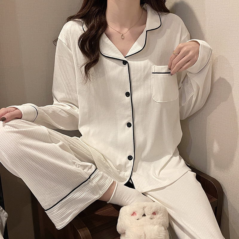 Pijamas de moda para mujer Primavera y otoño manga larga simple elegante color sólido pijamas casuales traje japonés y coreano ropa de hogar fresca Mujer