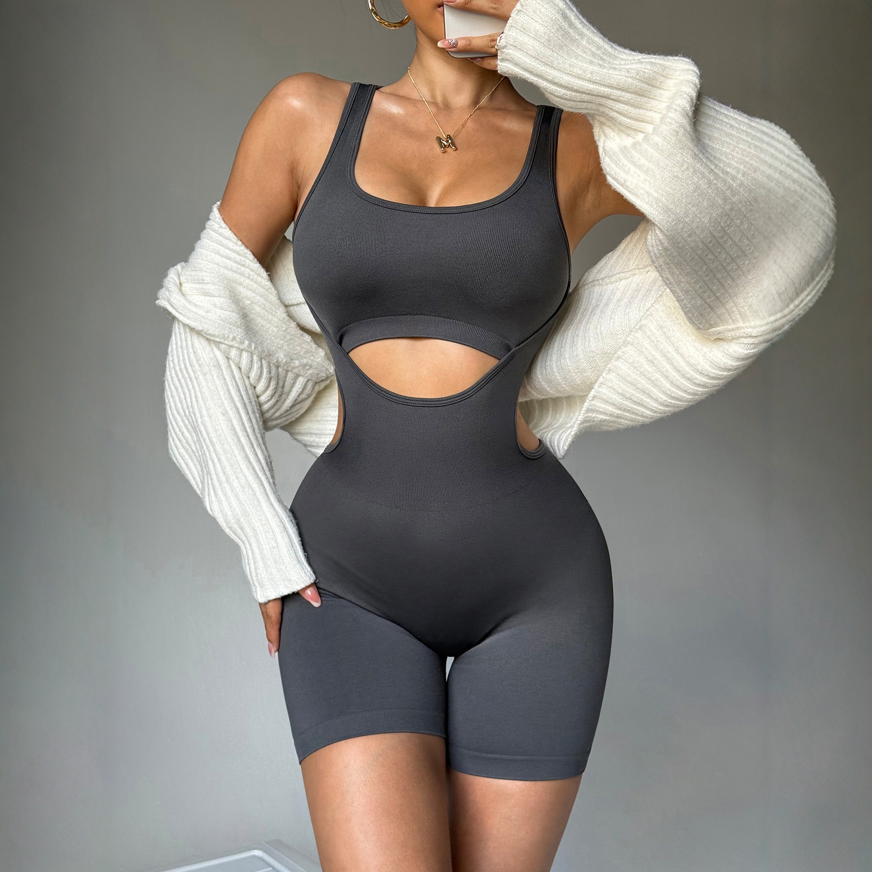 Customized Cross-Border Seamless Yoga Wear One-Piece Jumpsuit Peach Butt Shorts Suit Beautiful Back Sports Fitness Wear for Women