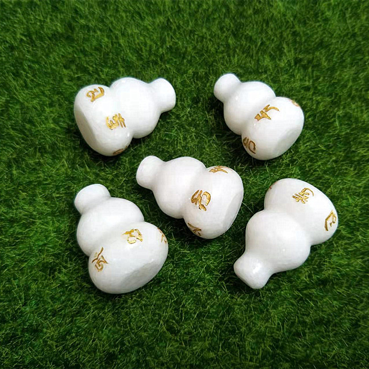 白色玉石六字箴言款葫芦出售 可适合江湖摊位和电商直播货源使用