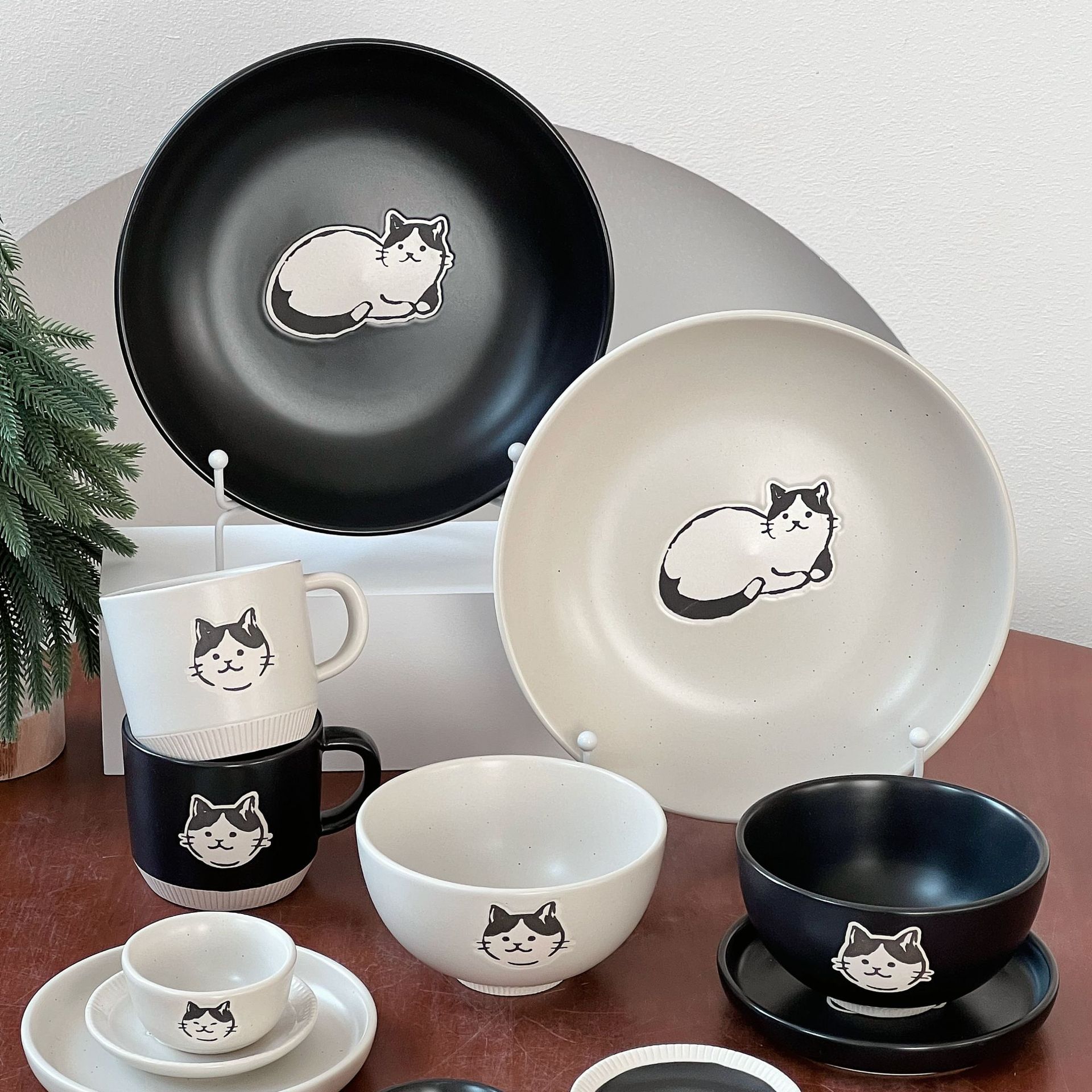 日式小猫碗盘碟耐高温米饭碗菜盘马克杯家用餐具高颜值小猫卡通