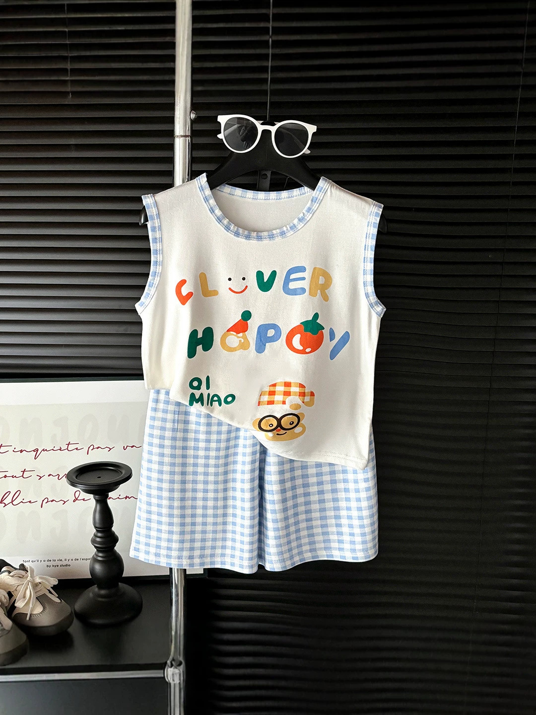 Chaleco de verano de dos piezas para niños modal estilo delgado lindo sin mangas Los niños pequeños y medianos pueden usar ropa de hogar de verano