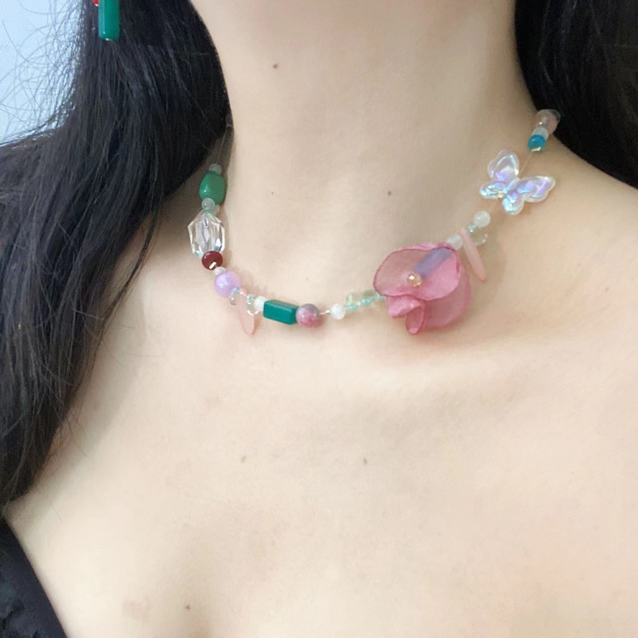 莫里里新款春夏彩色蝴蝶少女項鍊甜美ins風鎖骨鏈花朵時尚串珠女
