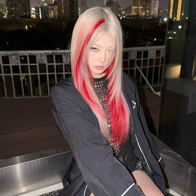 Women's cosplay daily wig, flame red and white with gold highlights, long straight layered Lolita full head wig Women's cosplay daily wig, flame red and white with gold highlights, long straight layered Lolita full head wig