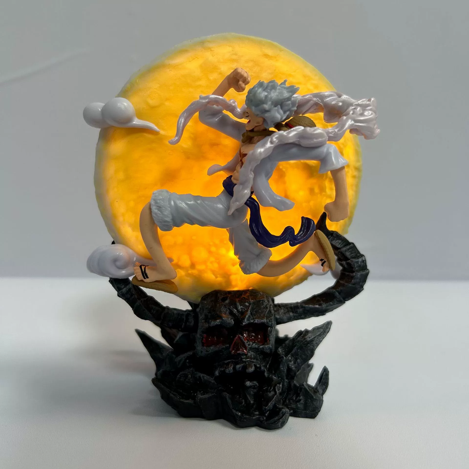 One Piece GK Ghost Island Benyun Nika to Fei Sun God Moon Luffy scene statue model