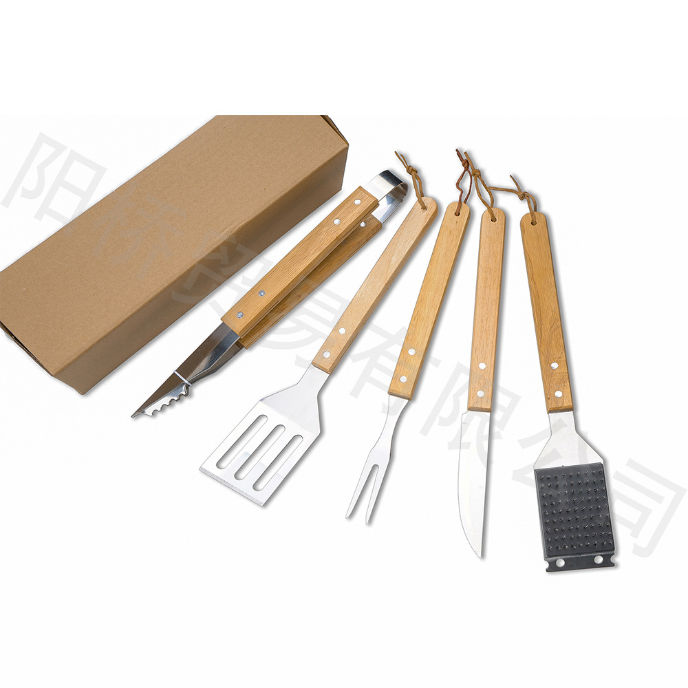 Venta al por mayor Amazon barbacoa herramienta combinación traje de acero inoxidable herramienta para hornear cuchillo pala tenedor clip mango de madera herramientas de cocina