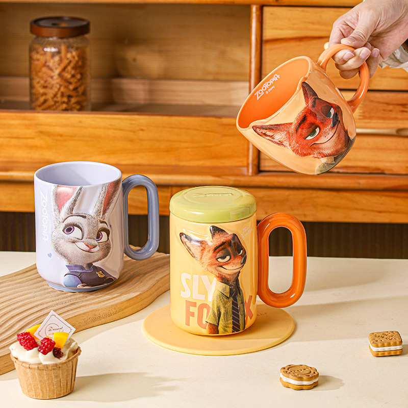 Disney Judy Cartoon Taza de cerámica con tapa de taza de alta calidad de la oficina de taza de agua regalo de cumpleaños