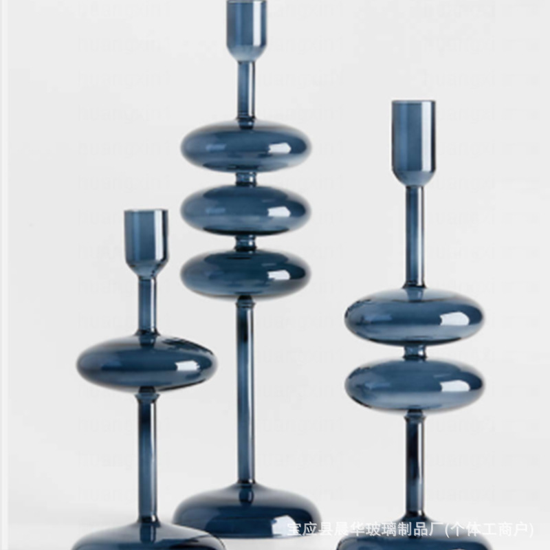 1 Azul - Dos o tres conjuntos de candelabro