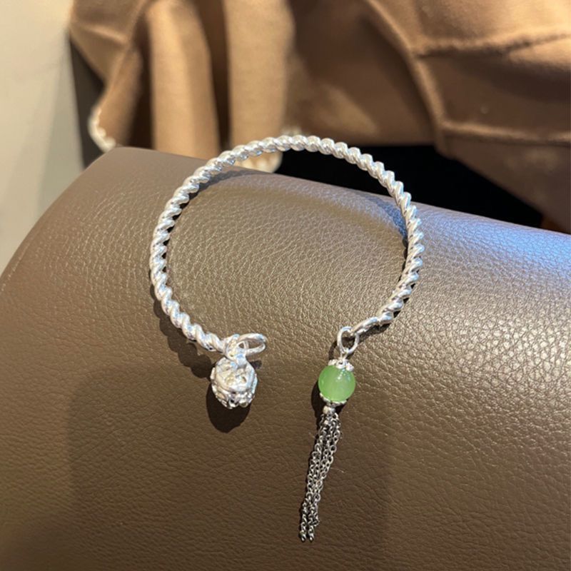 Una borla anillo de un solo paso Palacio Campana pulsera femenina ins nicho diseño estilo chino Bell pulsera novias regalo