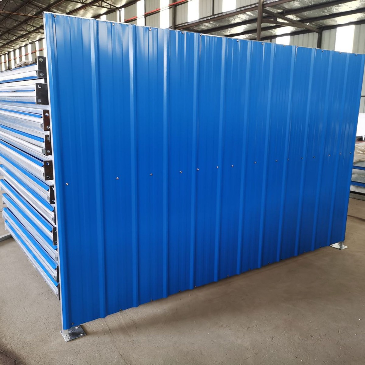 批发工地用彩钢板围挡 市政建筑施工围挡 道路临时围挡板彩钢围挡